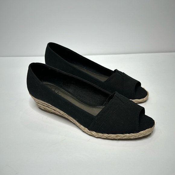 Life Stride Lioness Black Peep Toe Espadrille Wedges Heels Women’s Comfort Shoes - Picture 1 of 13